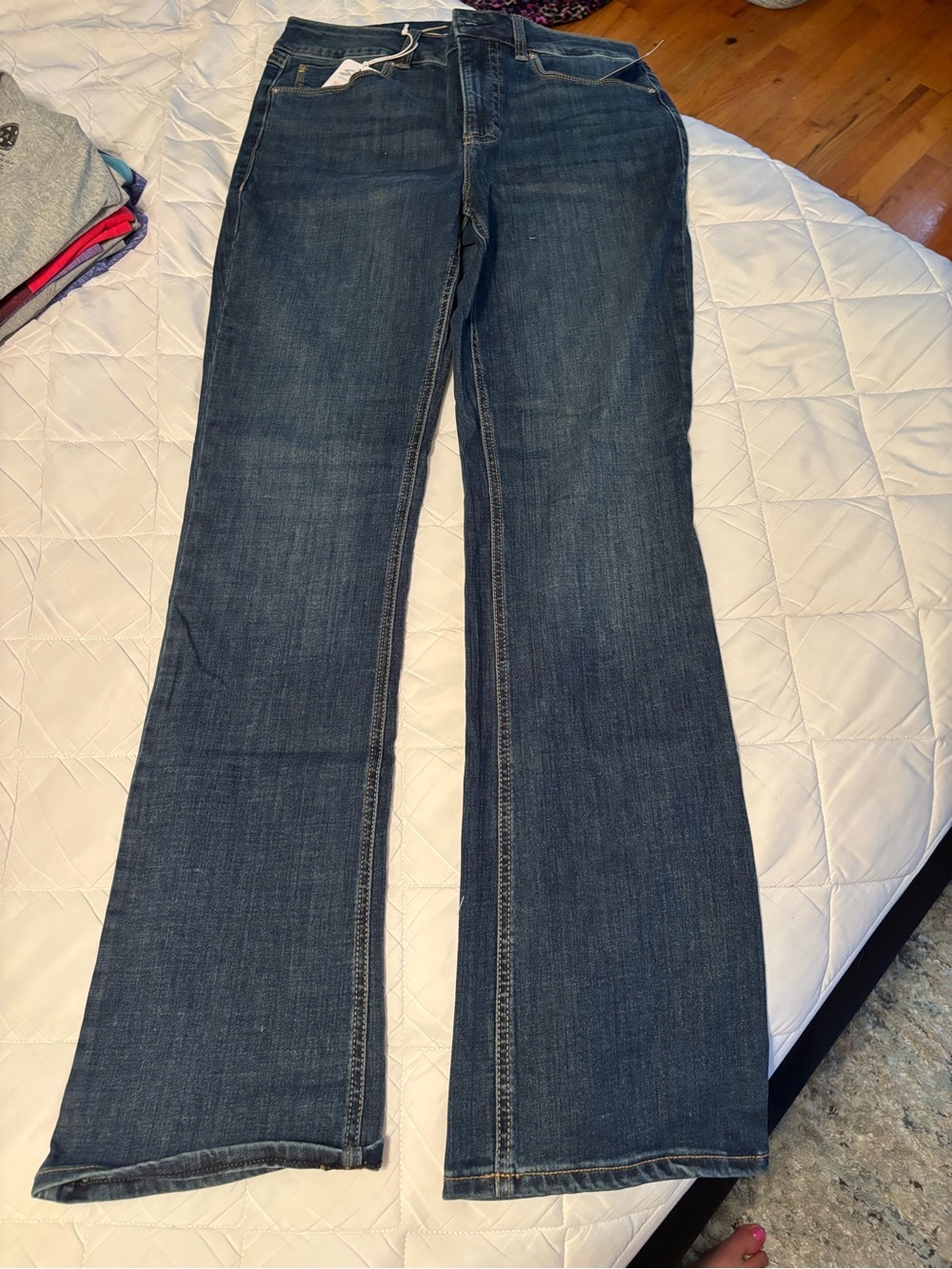 Women’s Dark Blue Denim bootcut Jeans - Picture 5 of 6